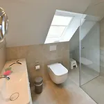 Toewerhus - Auster *